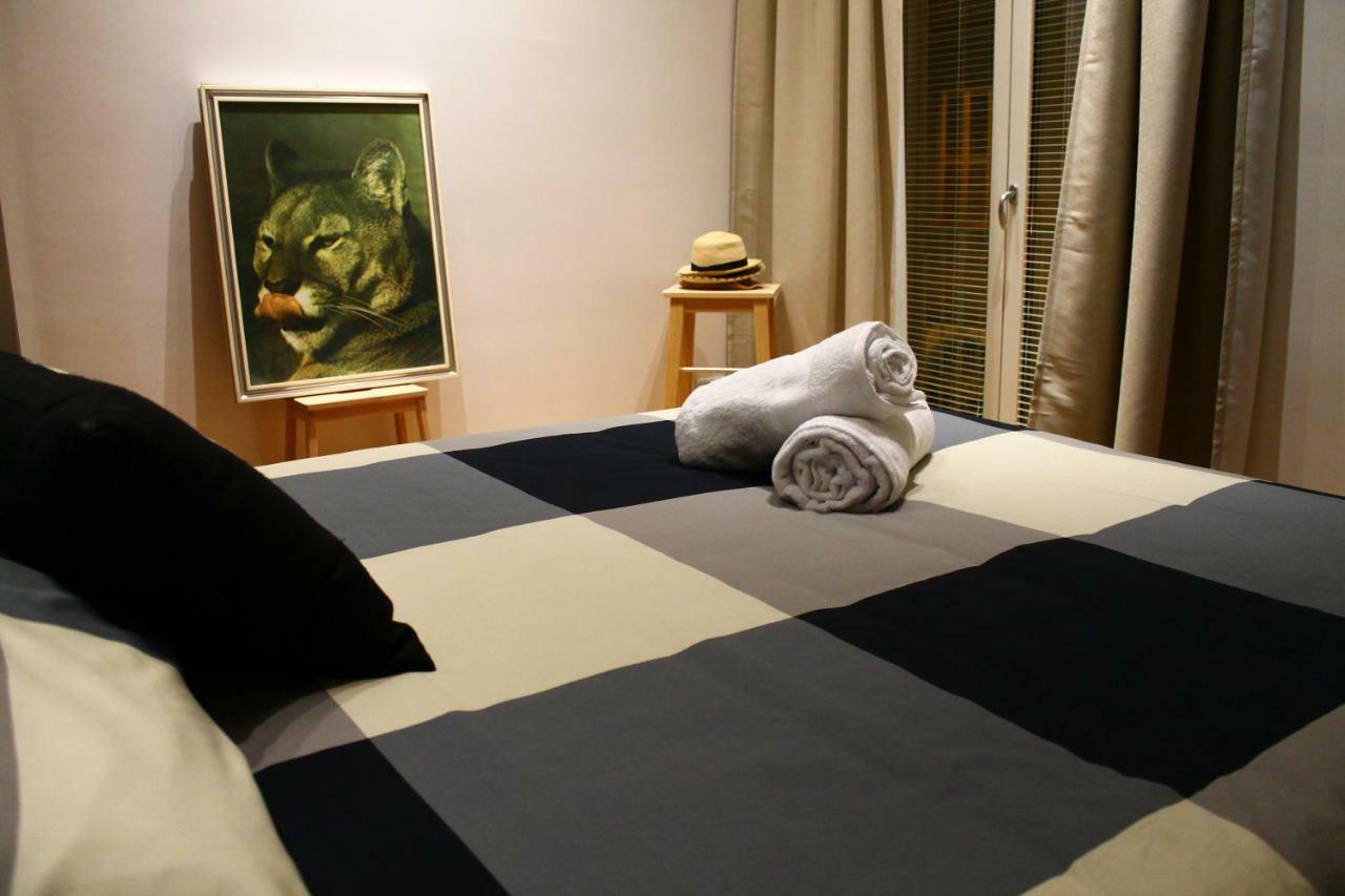 B&B Fabricanovantacinque Trani Kültér fotó