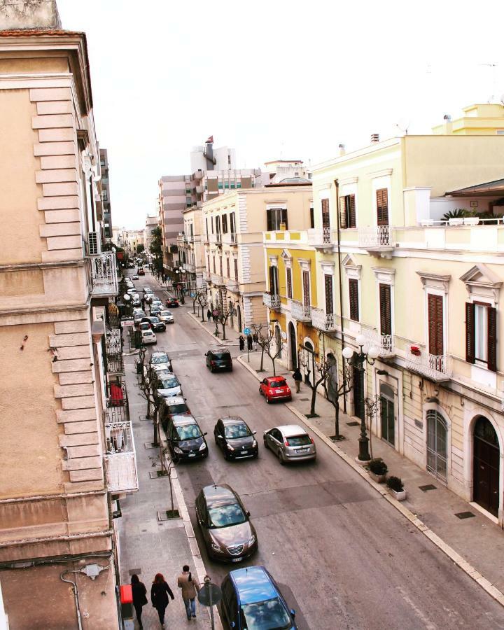 B&B Fabricanovantacinque Trani Kültér fotó