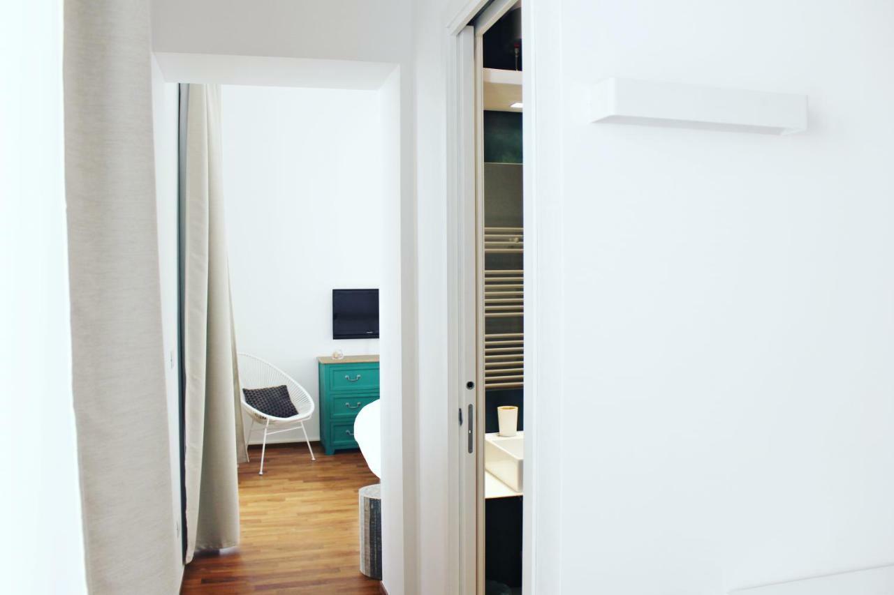 B&B Fabricanovantacinque Trani Kültér fotó